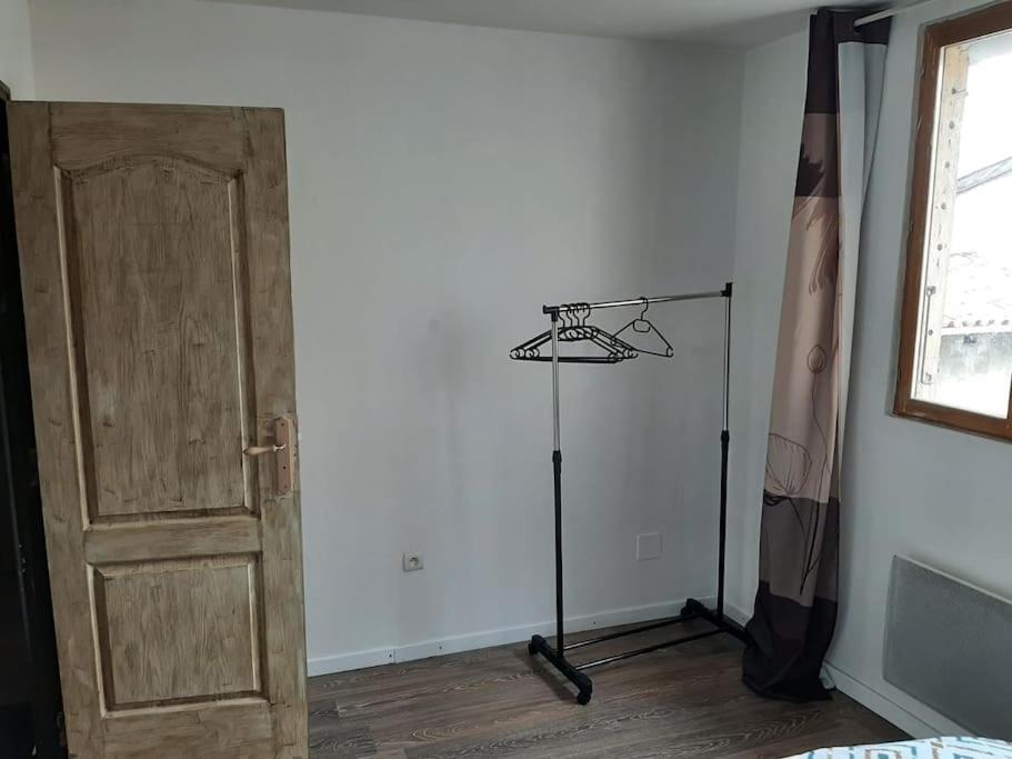 T3 Hyper-Centre Au Calme Tout Equipe Parking Prive Apartment Castres  Ngoại thất bức ảnh